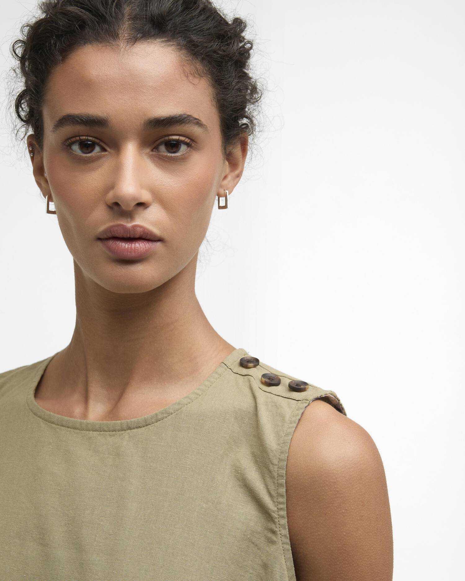 Barbour donna top in lino e cotone con bottoni verde JOSIE - immagine 2