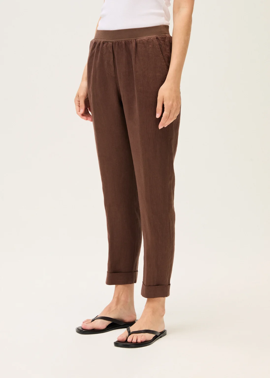 Rosso 35 pantalone in lino con elastico in vita marrone