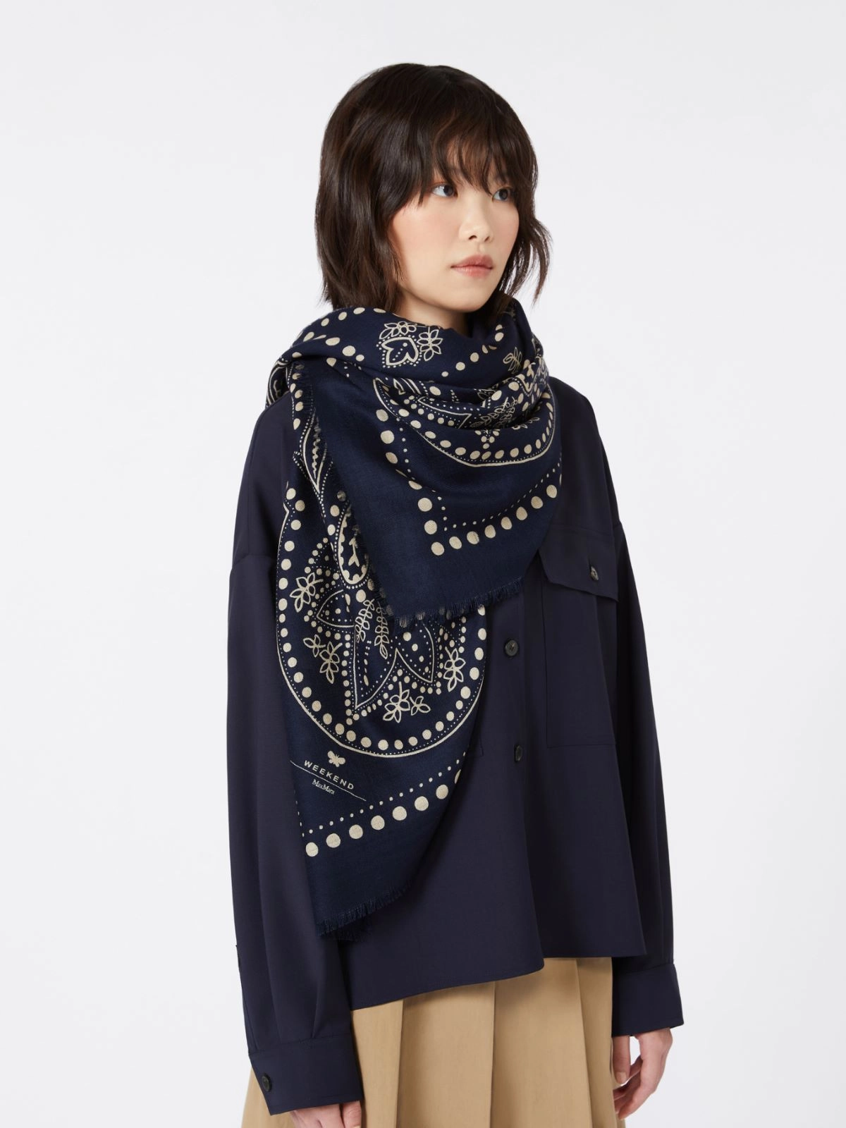 Weekend Max Mara stola in lana e seta bandana blu WKAEDUCATA - immagine 2