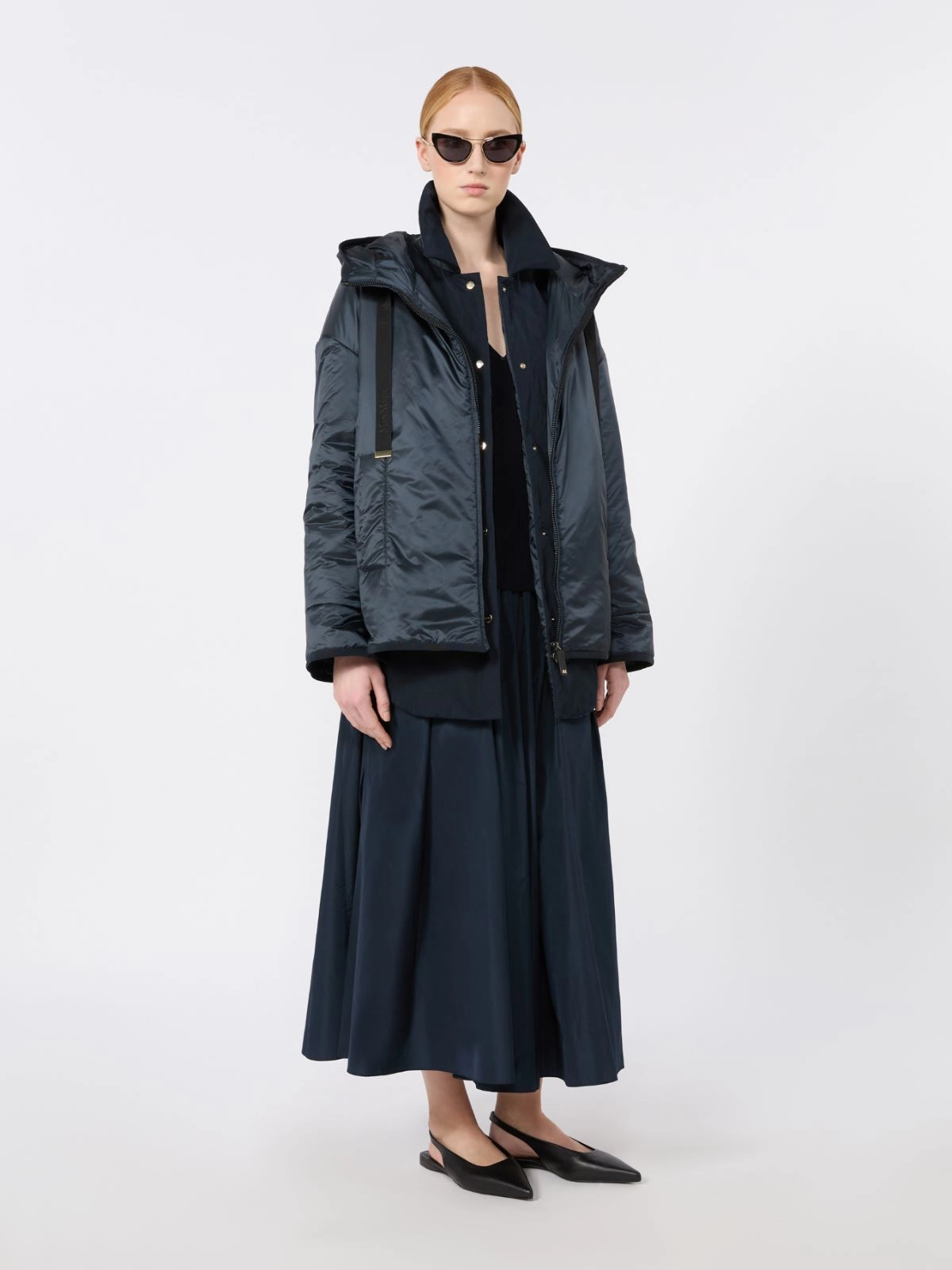 'S Max Mara The Cube giacca imbottita over blu scuro MTCCLEO