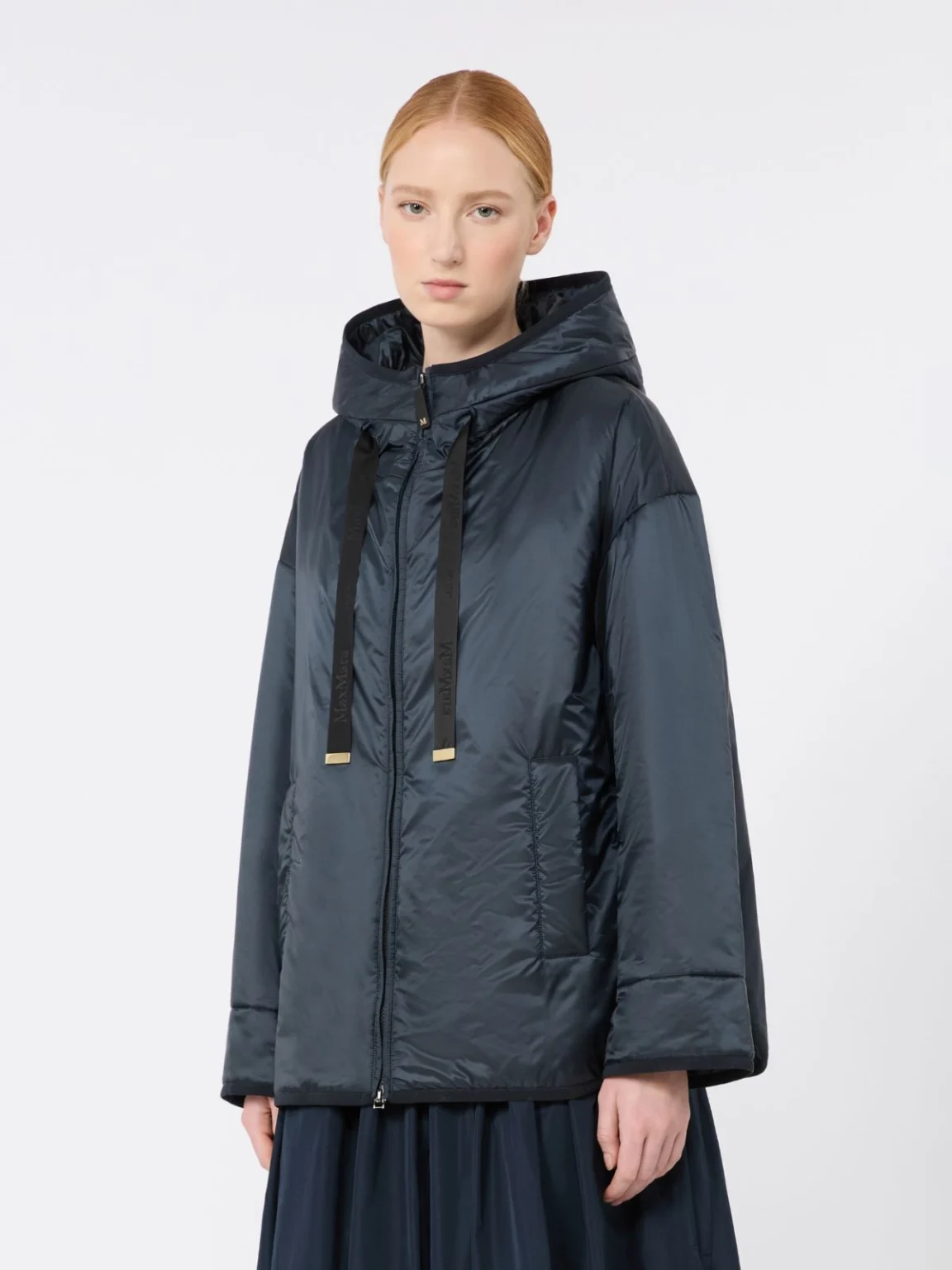 'S Max Mara The Cube giacca imbottita over blu scuro MTCCLEO