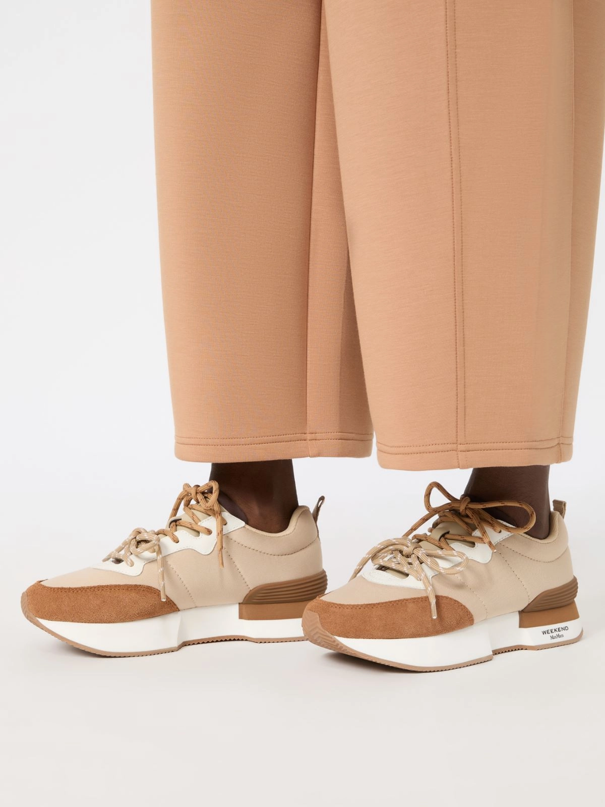 Weekend Max Mara sneaker in tessuto tecnico orzo WKAZAMBRA
