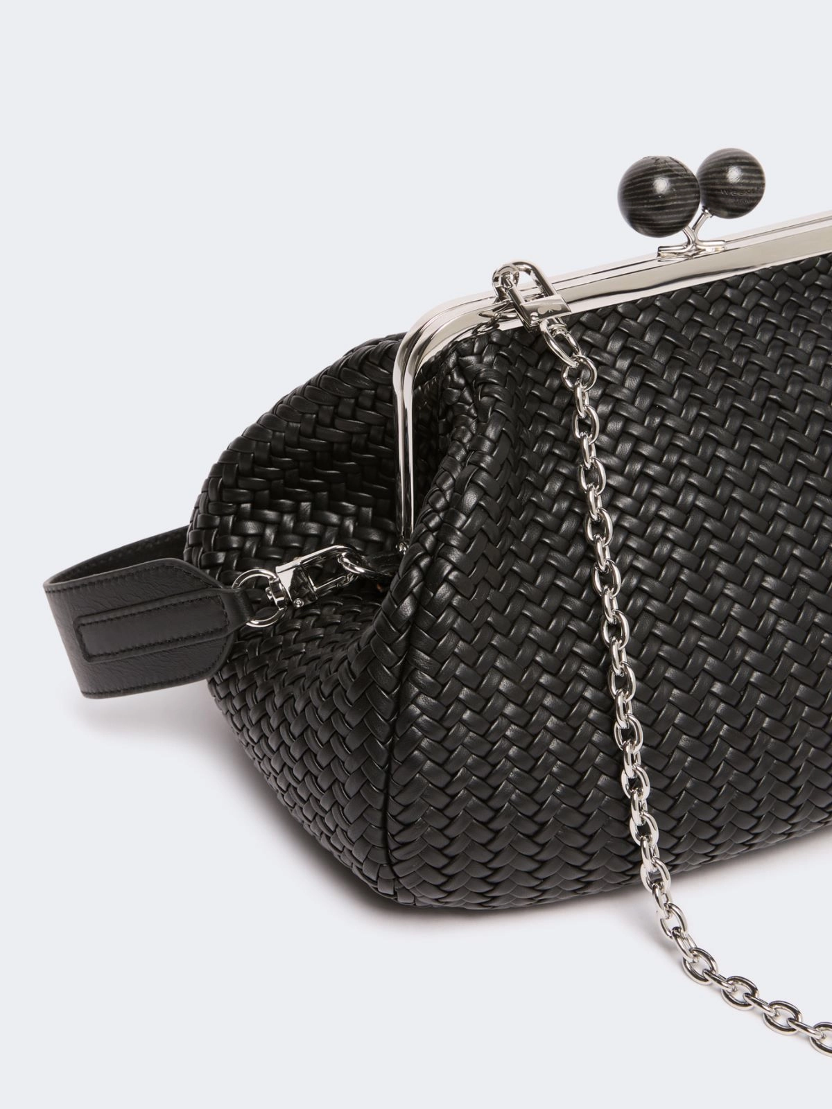 Weekend Max Mara borsa pasticcino bag medium in pelle intrecciata nera WKAERE - immagine 2