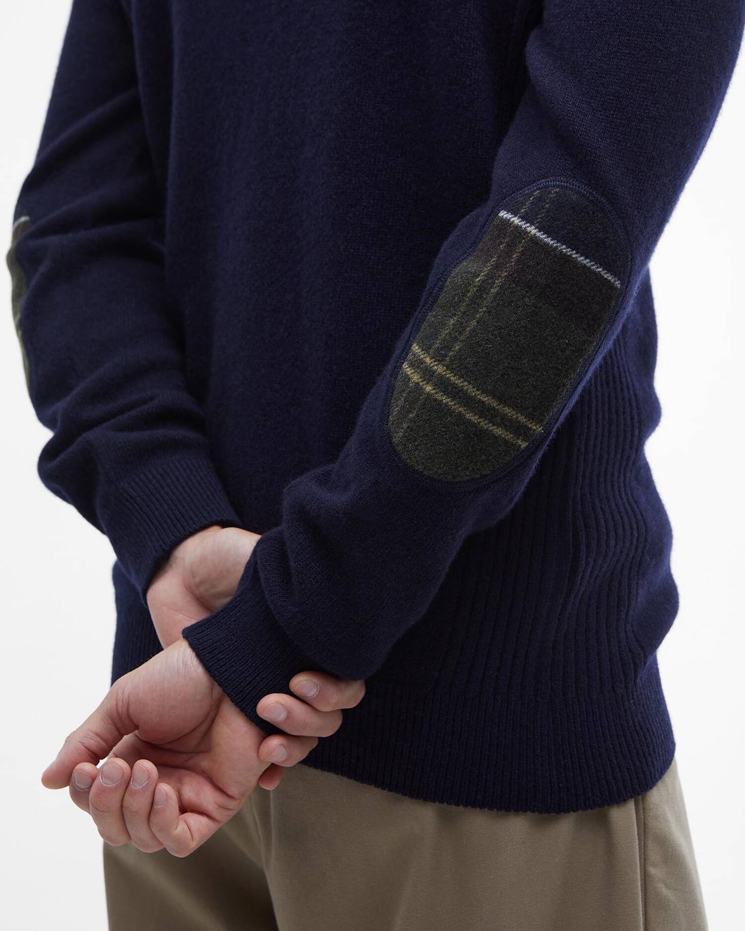 Barbour uomo maglia mezza zip con toppa blu HOLDEN - immagine 3