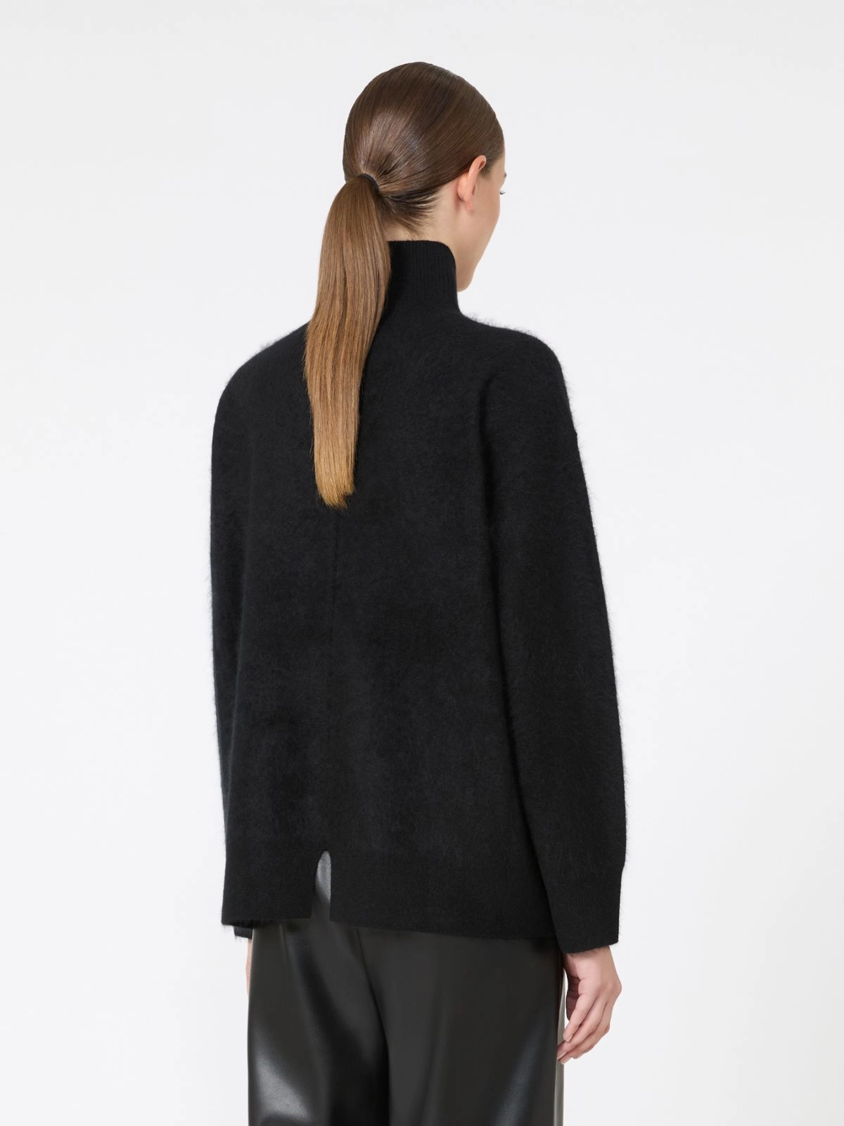 'S Max Mara maglia dolcevita in lana garzata nera SMMDANZA - immagine 2